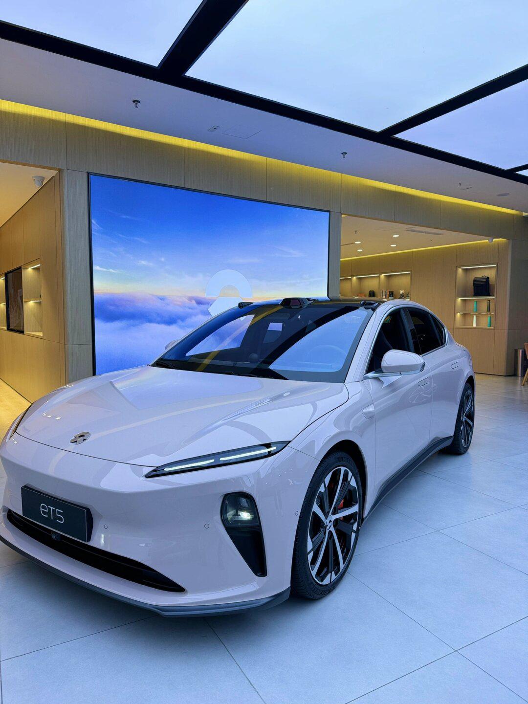 武商集团发布讣告:武商集团原董事长