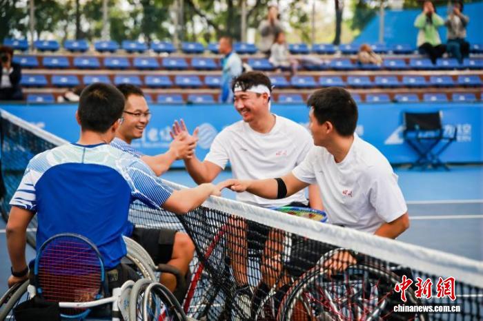 纪珍旭成为残特奥会网球‘四金王’，独揽男单