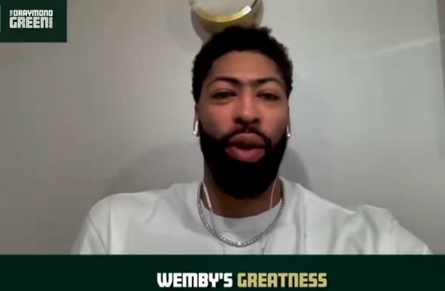 戴维斯惊叹文班亚马内线统治力改写NBA攻防格局